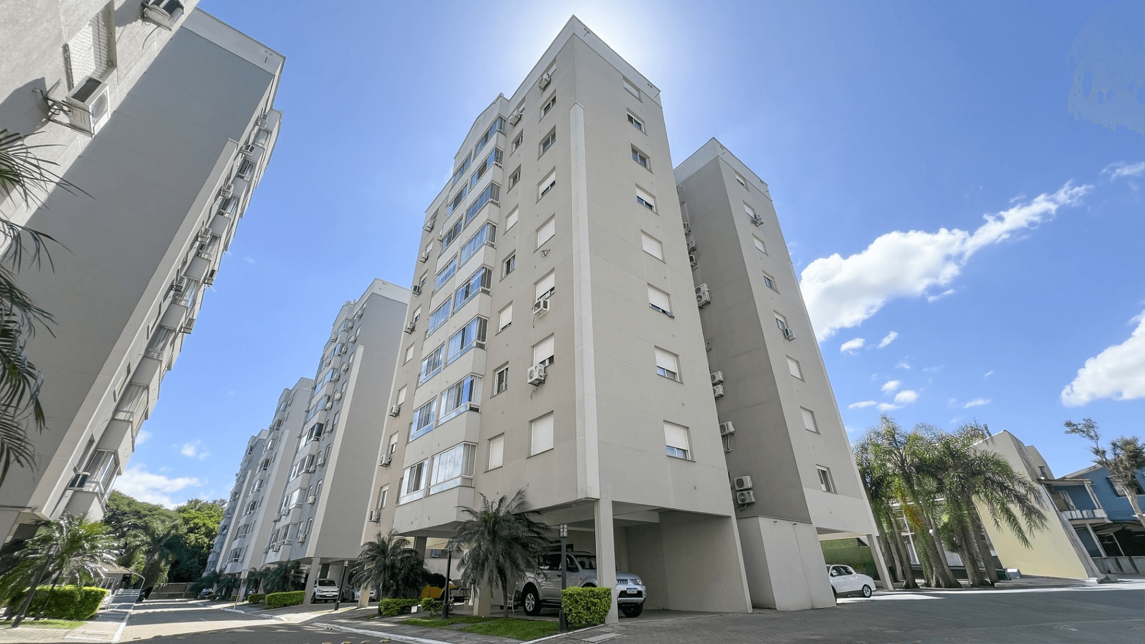 Apartamento 3D/1Suíte - Vaga Escriturada - Plaza Cristal